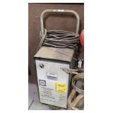 NAPA BATTERY CHARGER & STARTER