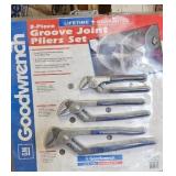 GOODWRENCH PLIERS NEW IN BOX