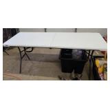 6 FOOT FOLDING TABLE