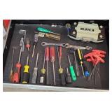 SCREWDRIVERS & BIT SET