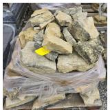 LANDSCAPE ROCKS (APPROX  120 SQUARE FEET)