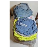 XXL T SHIRTS & PANTS SIZE 40