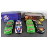 (2) #18 (2) # 99 DIE-CAST CARS 1:24
