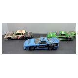 (3) #1 DIE-CAST CARS 1:24