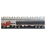 ERTL PETERBILT GRAIN TRUCK