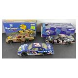 (3) #3 DIE-CAST CARS 1:24