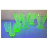 URANIUM GREEN DEPRESSION JUICE, SHOT GLASSES