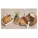 BASKETS & DECOR