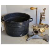 FOOD GRINDER, GRANITE PAN