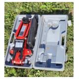 1 TON FLOOR JACK IN CASE