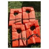 (4) LIFE VEST