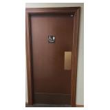INTERIOR WOOD DOOR