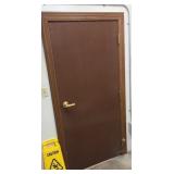 INTERIOR WOOD DOOR