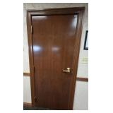 INTERIOR WOOD DOOR