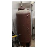 PRESSURE TANK