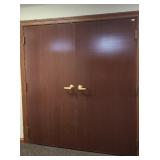 DOUBLE WOOD DOORS