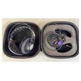 AKG K702 HEADPHONES W/ CASE
