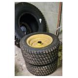 JOHN DEERE FRONT WHEELS, 15 X 650 X 8, REAR TIRE