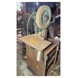 BEACH MASTER 4 TON PUNCH PRESS W/ STAND & CONTENTS