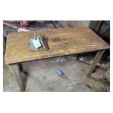 HEAVY DUTY METAL WORK TABLE