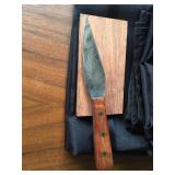 Hand-crafted Damascus Steel Knife