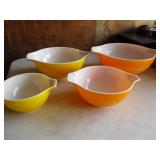 Old Pyrex Bowls