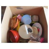Tupperware and Plastic Dishes