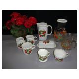Strawberry Collection, Tea Cups
