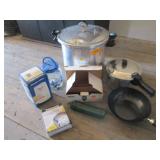 Large Pressure cooker Pot
