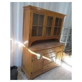 Beautiful Oak Hutch