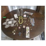 Broaches, Pin, Jewelry, Bottles, Doylie