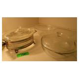 Vintage Pyrex Covered Dish w/Carrier Holder