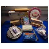 Pie/Cake Tools, Pe Pans, Rolling Pin, Edible Dec.