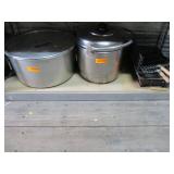 2) Very Large Kitchen Pots and Small Grill