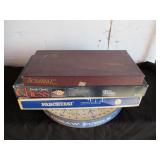 Games and Circular Puzzle