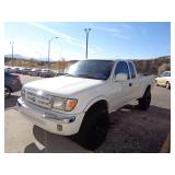 2000 Toyota Tacoma