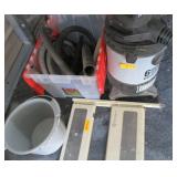 Master Mechanic 6 Gallon Wet/ Dry Vac