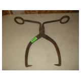 Metal Tongs