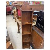 Oak Floor Shelf 9 1/2'x56' H