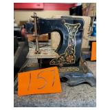 Toy Metal Small Sewing Machine Not Working Damaged