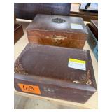 Humidor W/key & Humidor Damaged