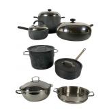 Cookware Grouping with Lids