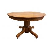 Refinished Round Oak Extension Table Refinished Round Oak Extension Table