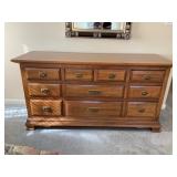 Wooden Dresser and 2 Nightstands Set Wooden Dresser and 2 Nightstands Set