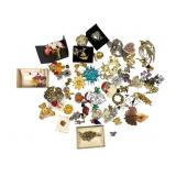 Costume Jewelry Collection Brooches & Pins