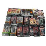 Massive 18-Item Star Wars Collection