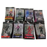8 Marvel Legends Figures