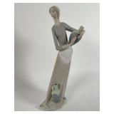 Lladro Porcelain Figurine, Girl with Jug