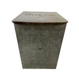 Hoodï¿½s Milk Galvanized Metal Box