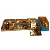 Dollhouse Furniture and Accessories